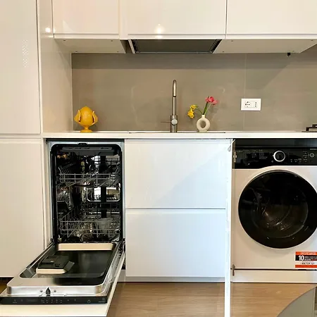 Bariamo Apartment-Central Station-Design&Comfort Apartment *