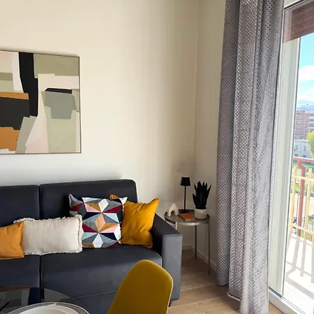 Bariamo Apartment-Central Station-Design&Comfort *
